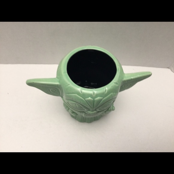 New geeki tiki the child mandalorian ceramic tiki mug - Picture 5 of 5